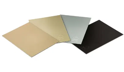 Что такое алюминиевый композитный материал?